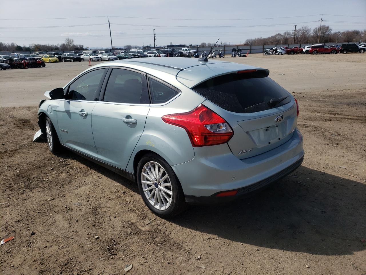 Photo 3 from auction – 2013 FORD FOCUS BEV with VIN 1FADP3R4XDL301681