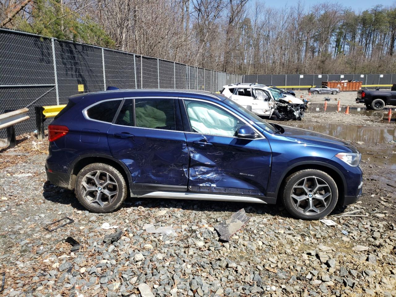 Photo 9 from auction – 2018 BMW X1 SDRIVE2 with VIN WBXHU7C36J5L04935