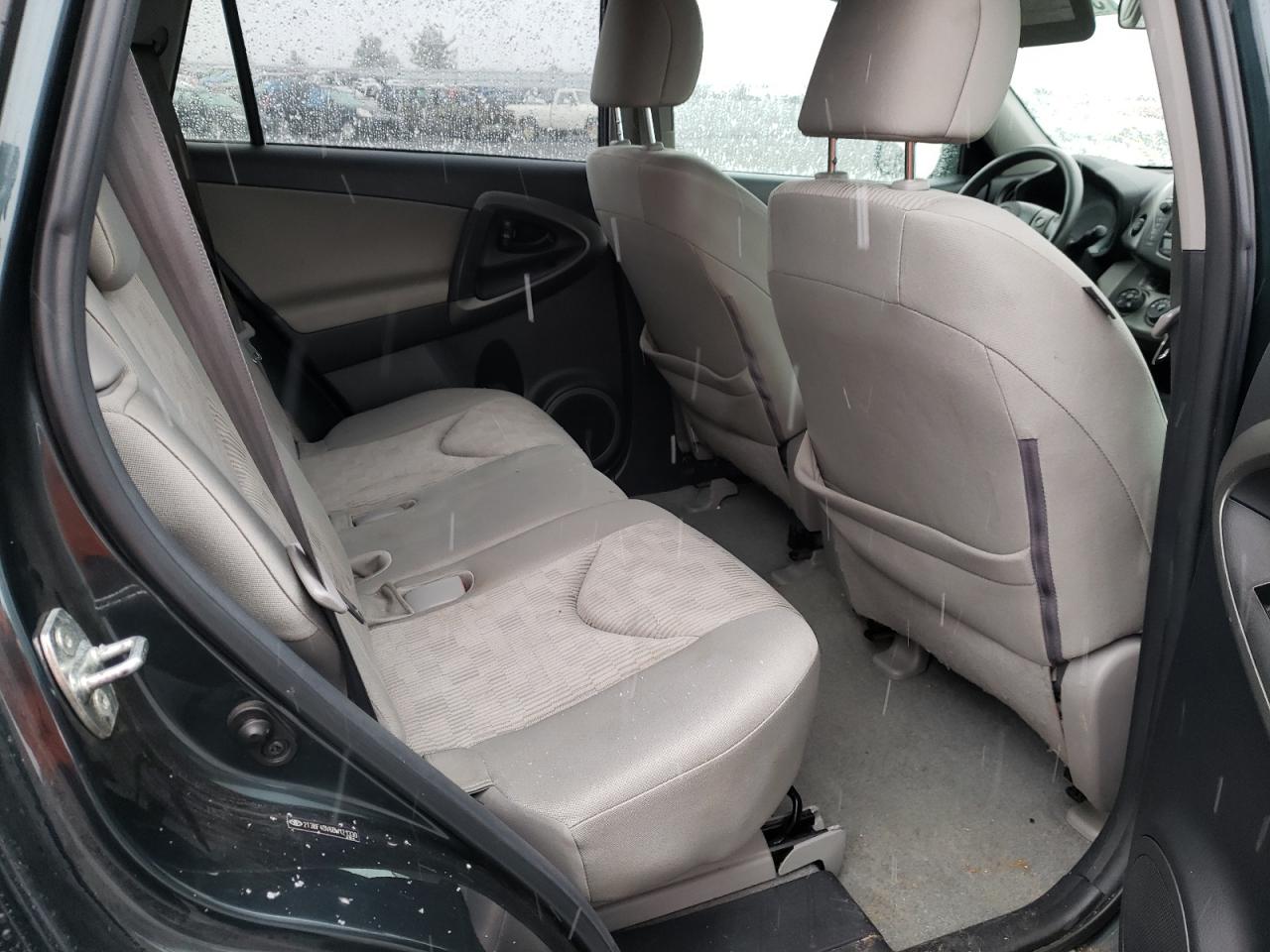 Photo 15 from auction – 2011 TOYOTA RAV4 with VIN 2T3BF4DV6BW121330