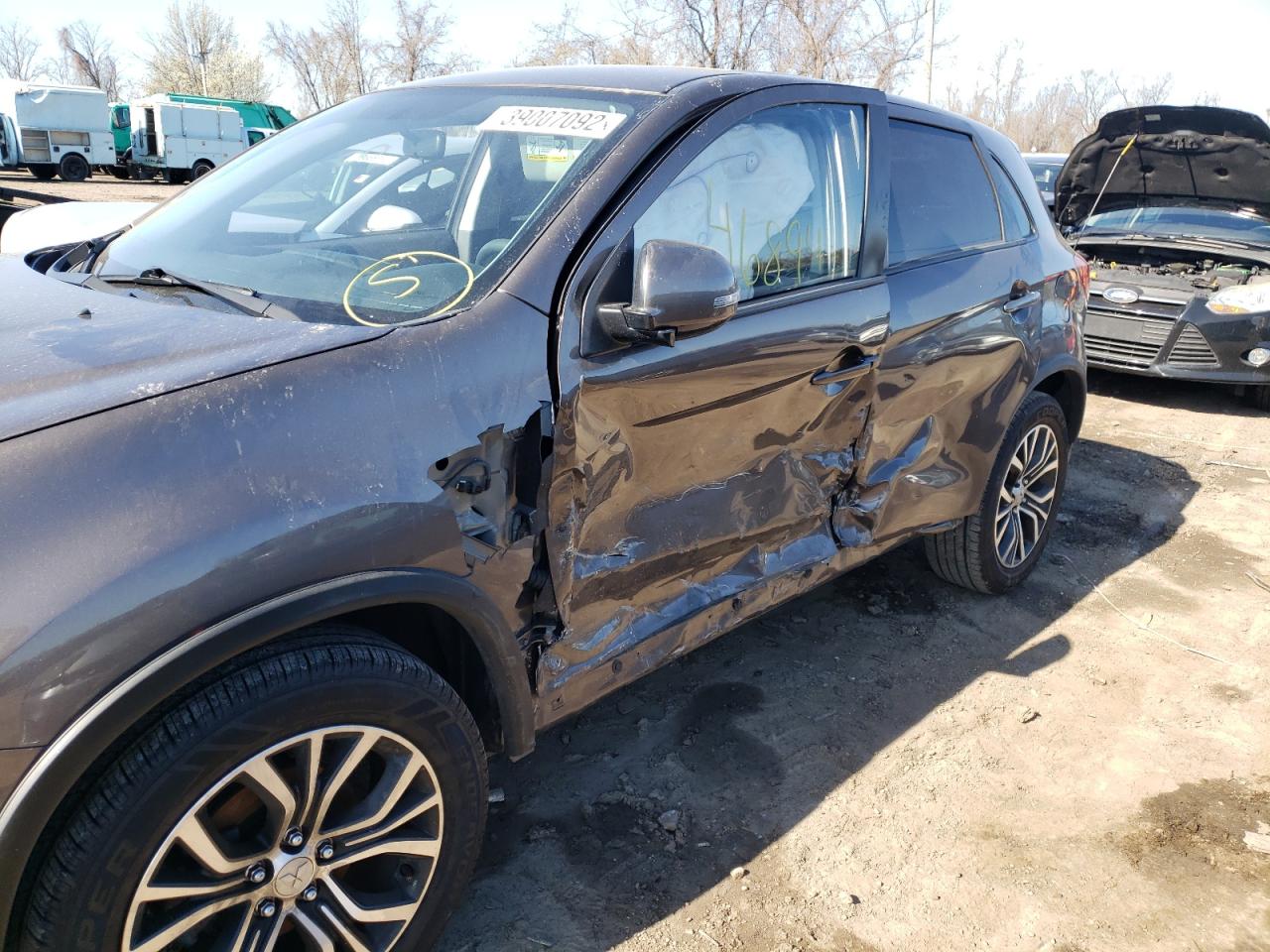 Photo 9 from auction – 2019 MITSUBISHI OUTLANDER with VIN JA4AP3AU2KU028567