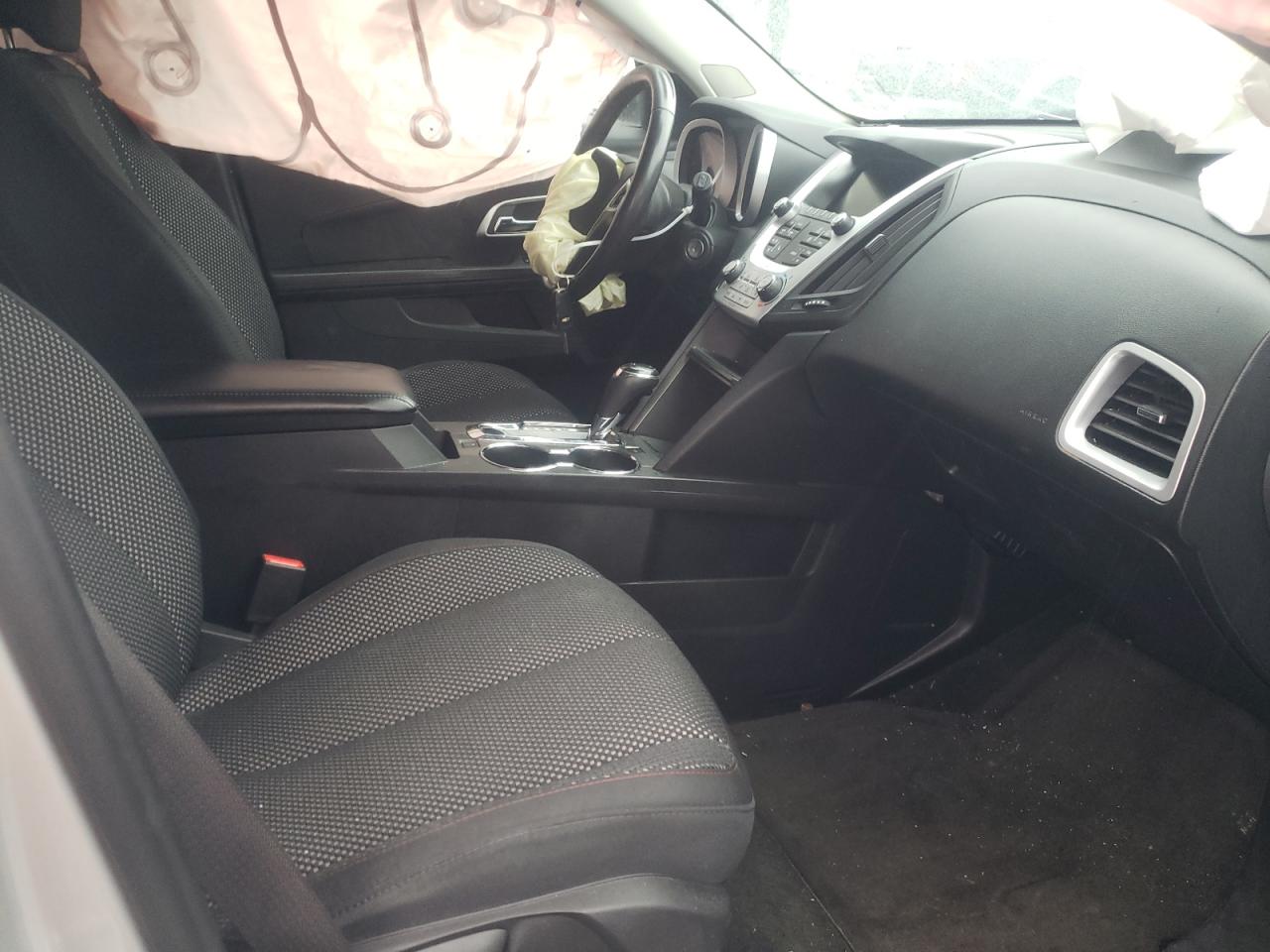 Photo 5 from auction – 2017 CHEVROLET EQUINOX with VIN 2GNALCEK6H6291752