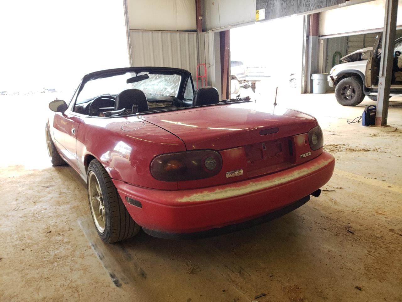 Photo 3 from auction – 1995 MAZDA MX-5 MIATA with VIN JM1NA3530S0611897
