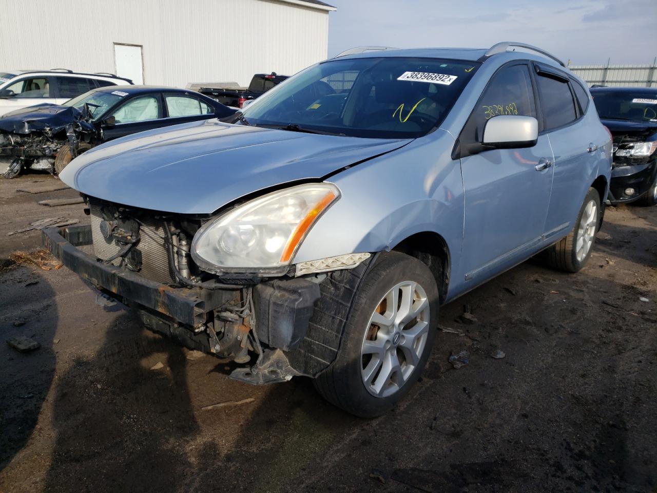 Photo 2 from auction – 2012 NISSAN ROGUE S with VIN JN8AS5MV7CW373317