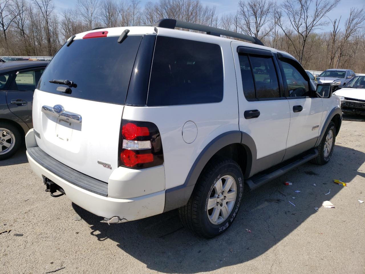 Photo 4 from auction – 2006 FORD EXPLORER X with VIN 1FMEU73E66UA66673