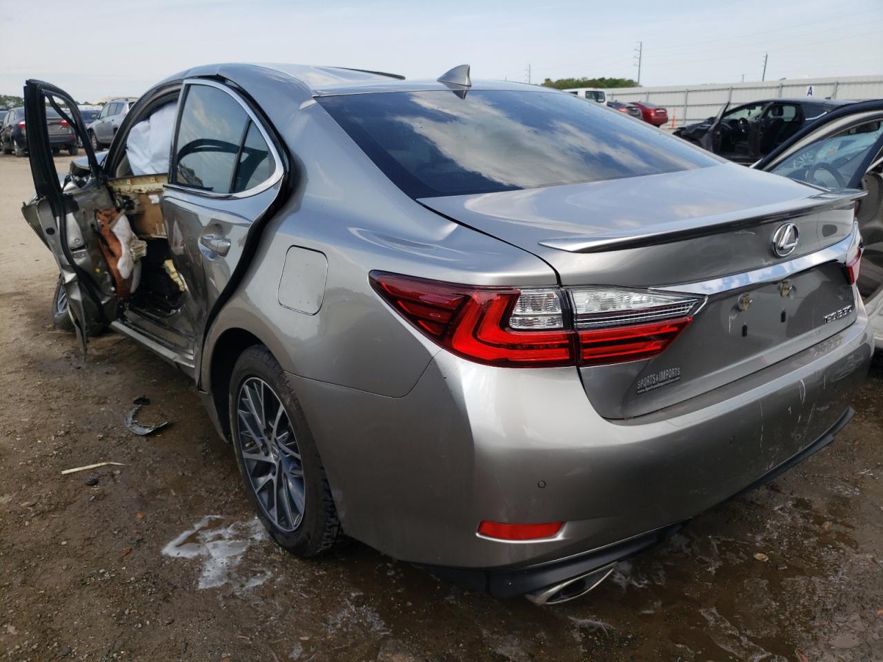 Photo 3 from auction – 2016 LEXUS ES 350 with VIN 58ABK1GG4GU029939