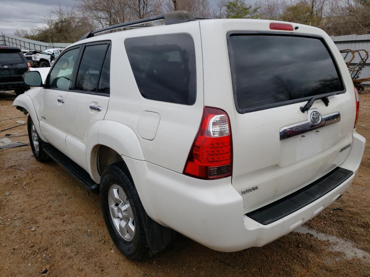 Zdjęcie 3 z aukcji – 2006 TOYOTA 4RUNNER SR z VIN JTEBU14R060102205