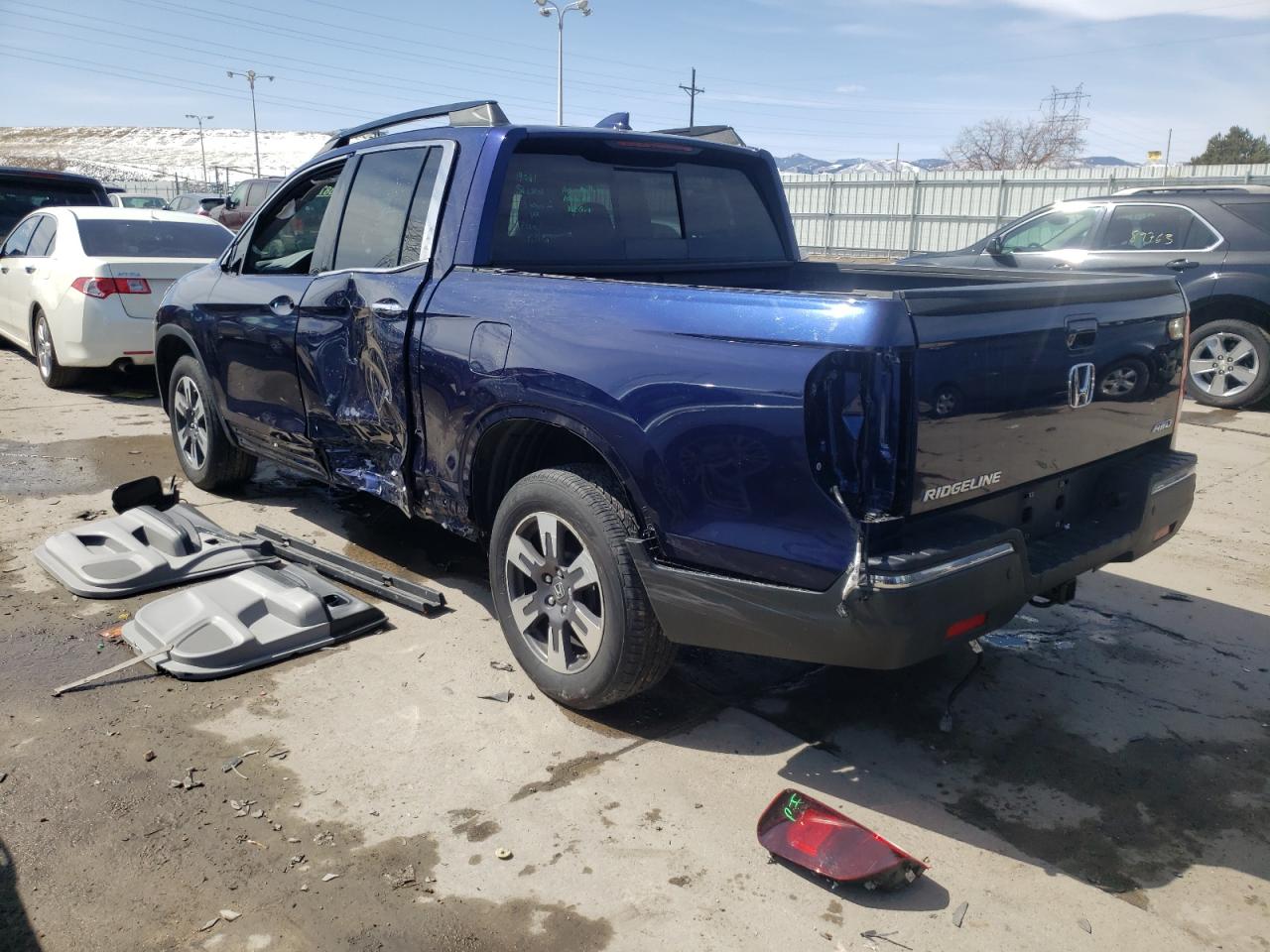 Photo 3 from auction – 2019 HONDA RIDGELINE with VIN 5FPYK3F7XKB006564