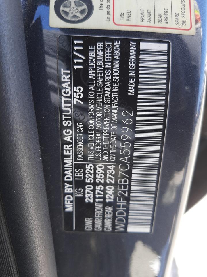 Photo 10 from auction – 2012 MERCEDES-BENZ E 350 BLUE with VIN WDDHF2EB7CA559962