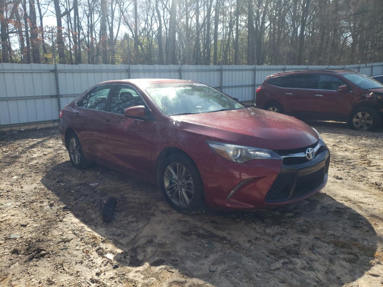 Photo 1 from auction – 2015 TOYOTA CAMRY LE with VIN 4T1BF1FK4FU955371