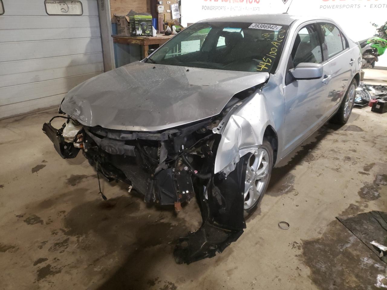 Photo 2 from auction – 2012 FORD FUSION SE with VIN 3FAHP0HA5CR445100