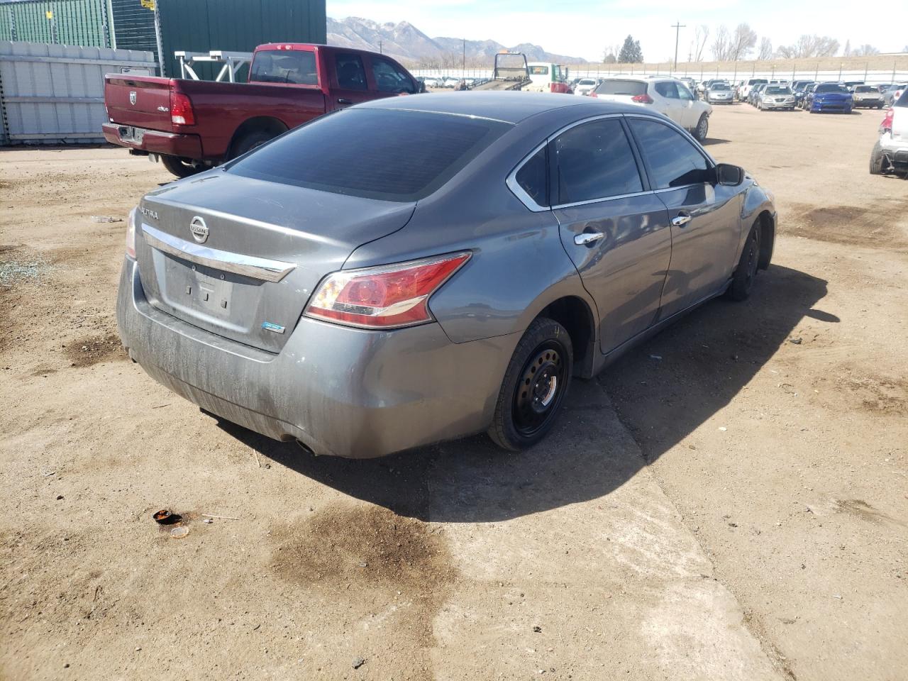 Photo 4 from auction – 2014 NISSAN ALTIMA 2.5 with VIN 1N4AL3AP5EC132370