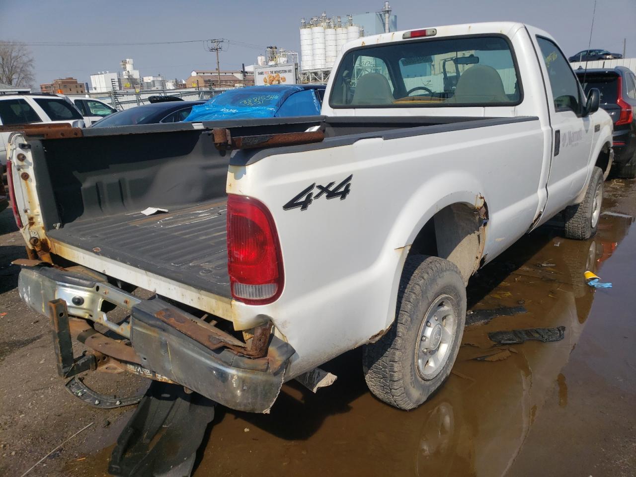 Photo 4 from auction – 2000 FORD F250 SUPER with VIN 1FTNF21L5YEB96332
