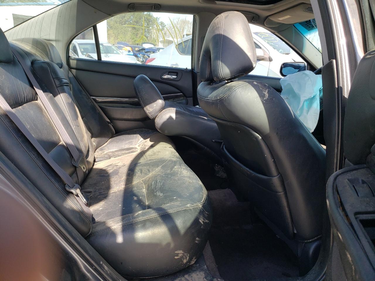 Photo 6 from auction – 2003 ACURA 3.2TL TYPE with VIN 19UUA56983A090029