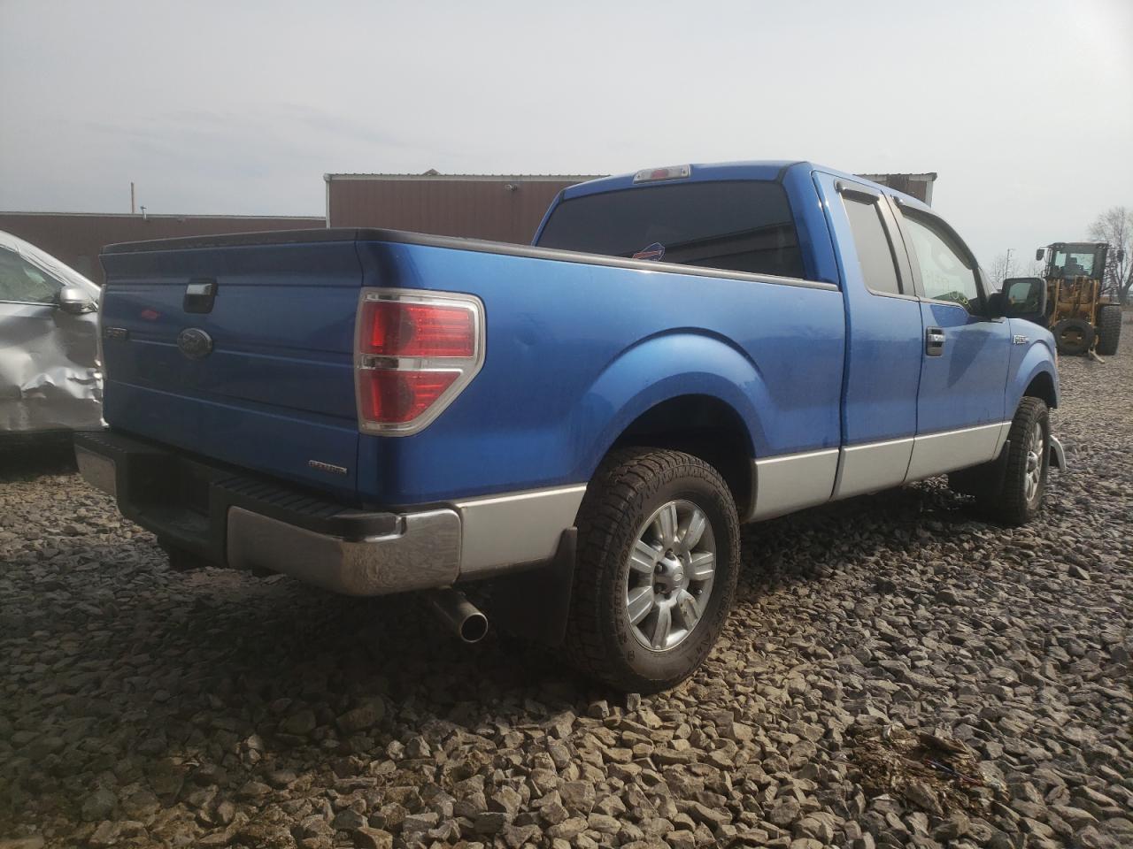 Photo 4 from auction – 2012 FORD F150 SUPER with VIN 1FTEX1CM0CFA03102