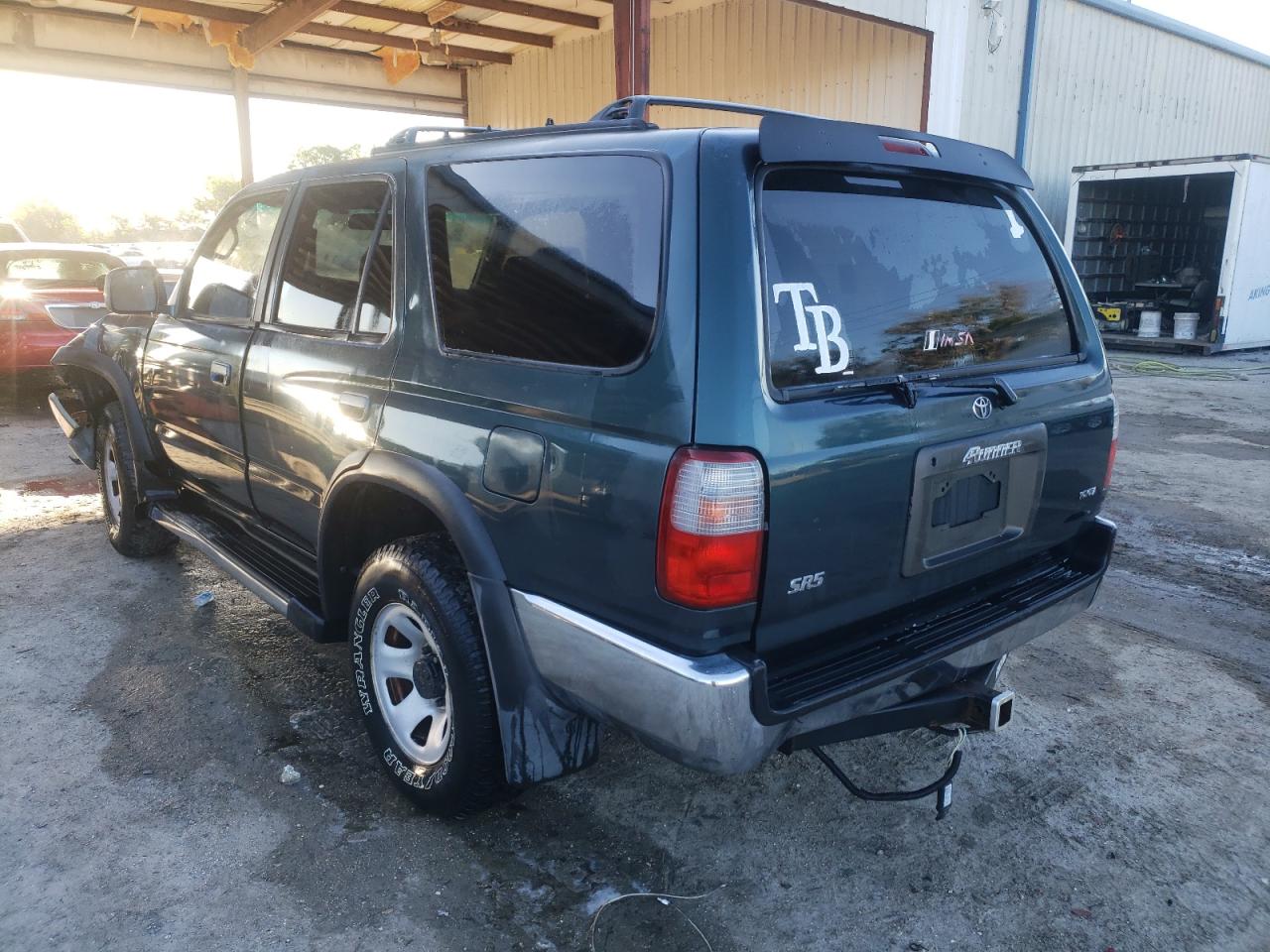 Photo 3 from auction – 1997 TOYOTA 4RUNNER SR with VIN JT3GN86R3V0025460