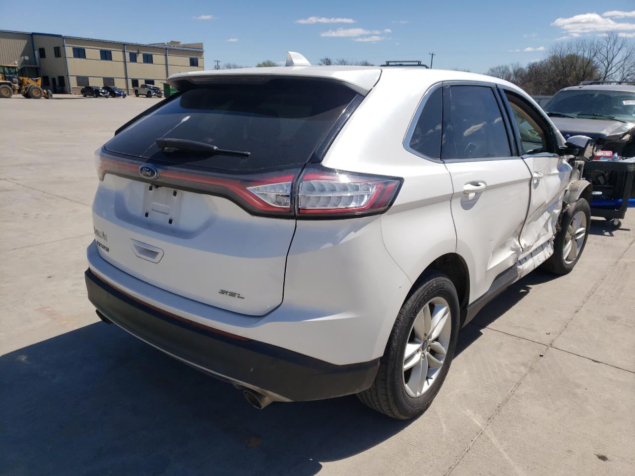 Photo 4 from auction – 2015 FORD EDGE SEL with VIN 2FMTK3J82FBB23198