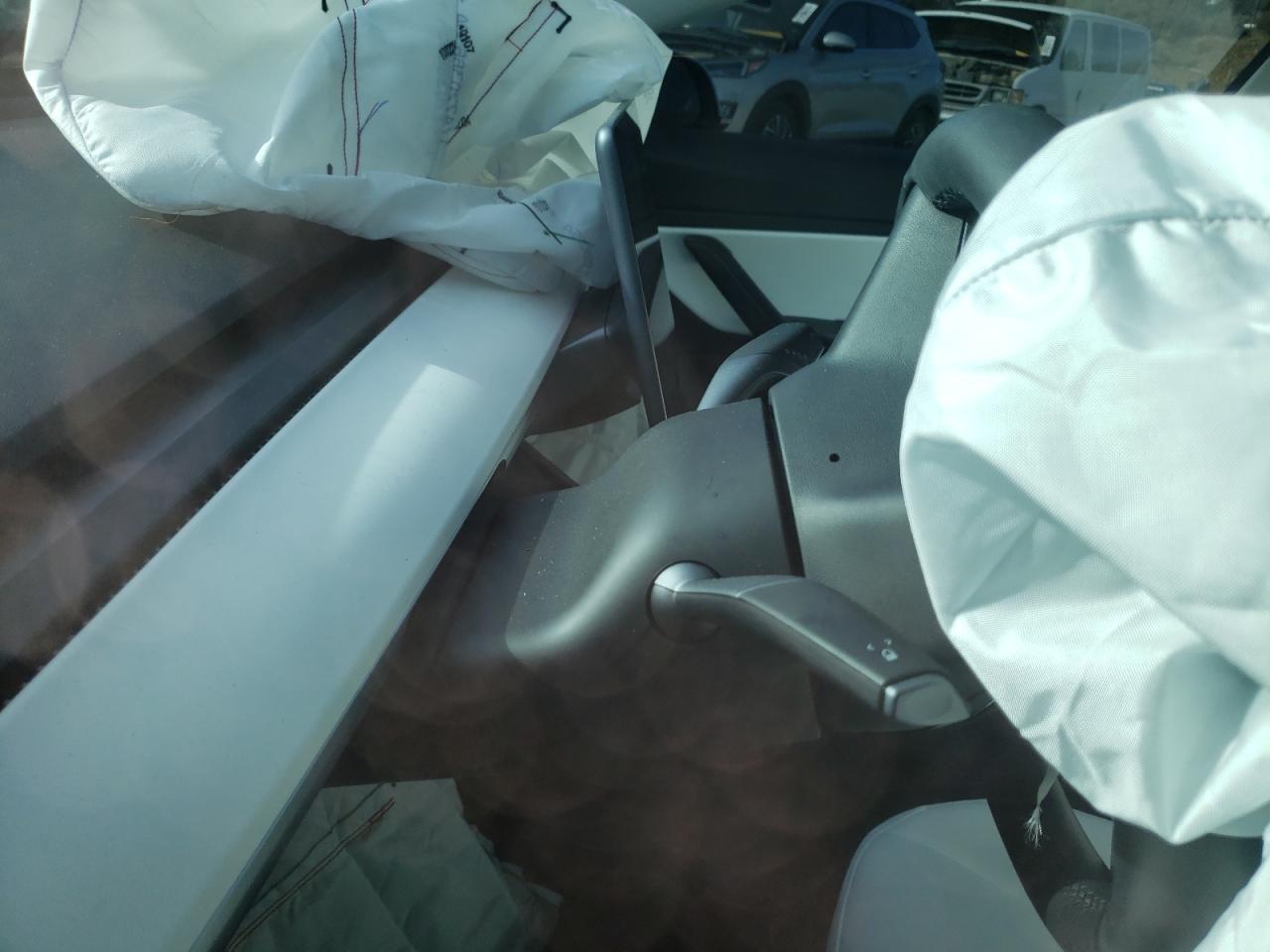 Photo 8 from auction – 2021 TESLA MODEL 3 with VIN 5YJ3E1ECXMF926257