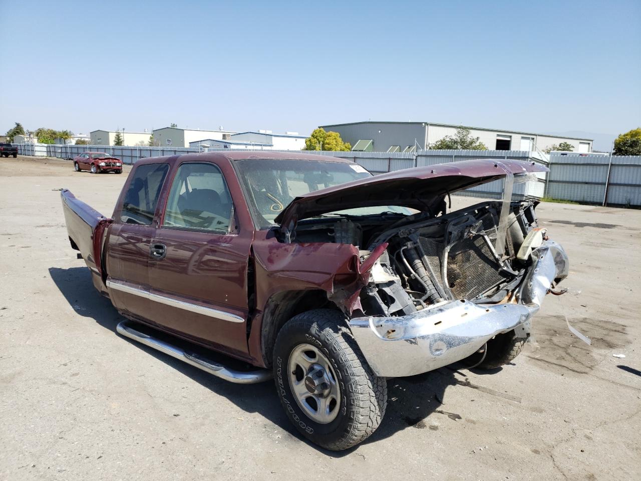 GMC NEW SIERRA 2002 with VIN 2GTEK19T821174229 - Photo from auction