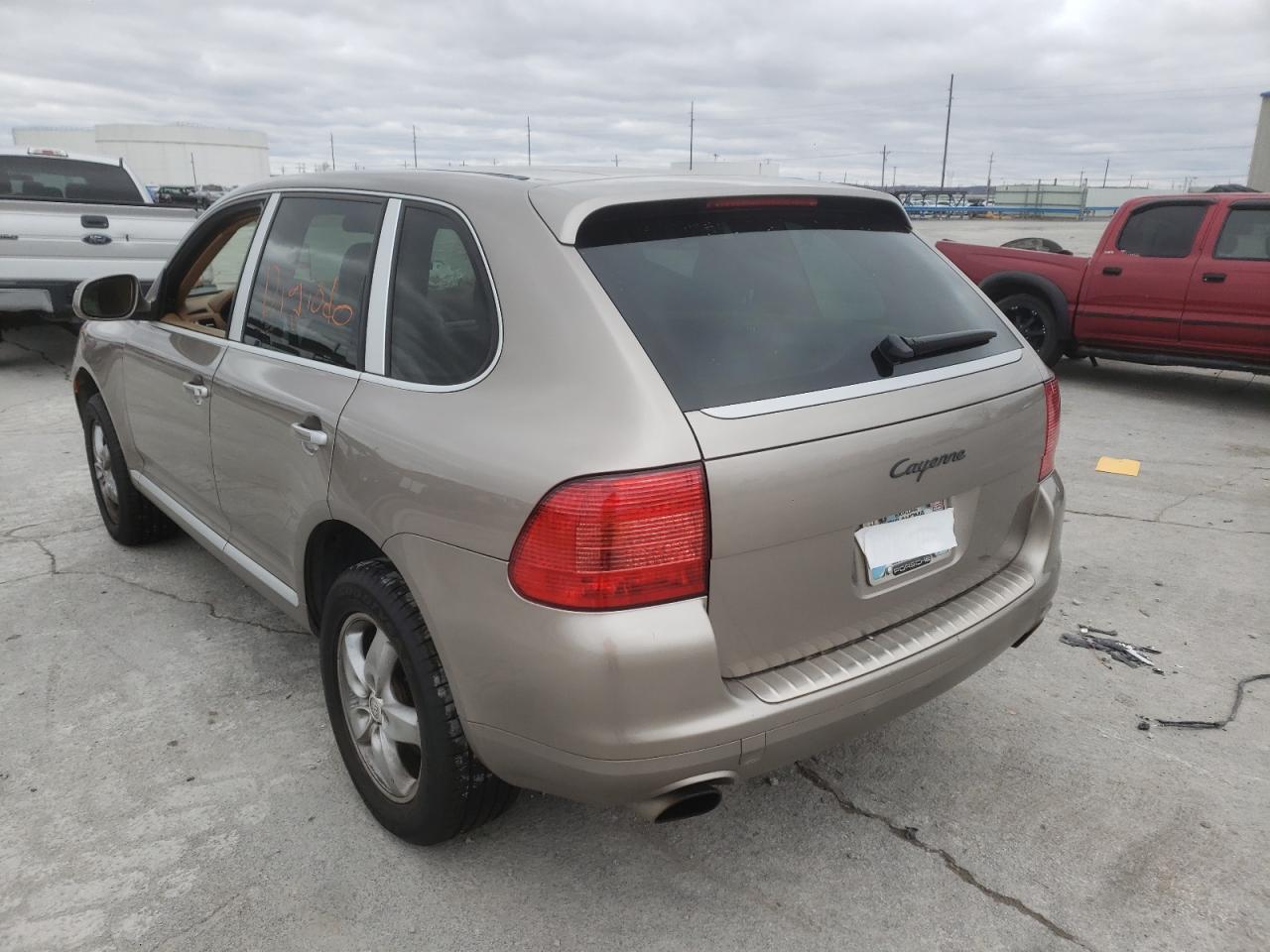 Photo 3 from auction – 2005 PORSCHE CAYENNE with VIN WP1AA29P25LA24074
