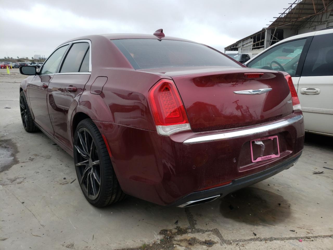 Фото 3 с аукциона – 2016 CHRYSLER 300 LIMITE с VIN 2C3CCAAG3GH141810