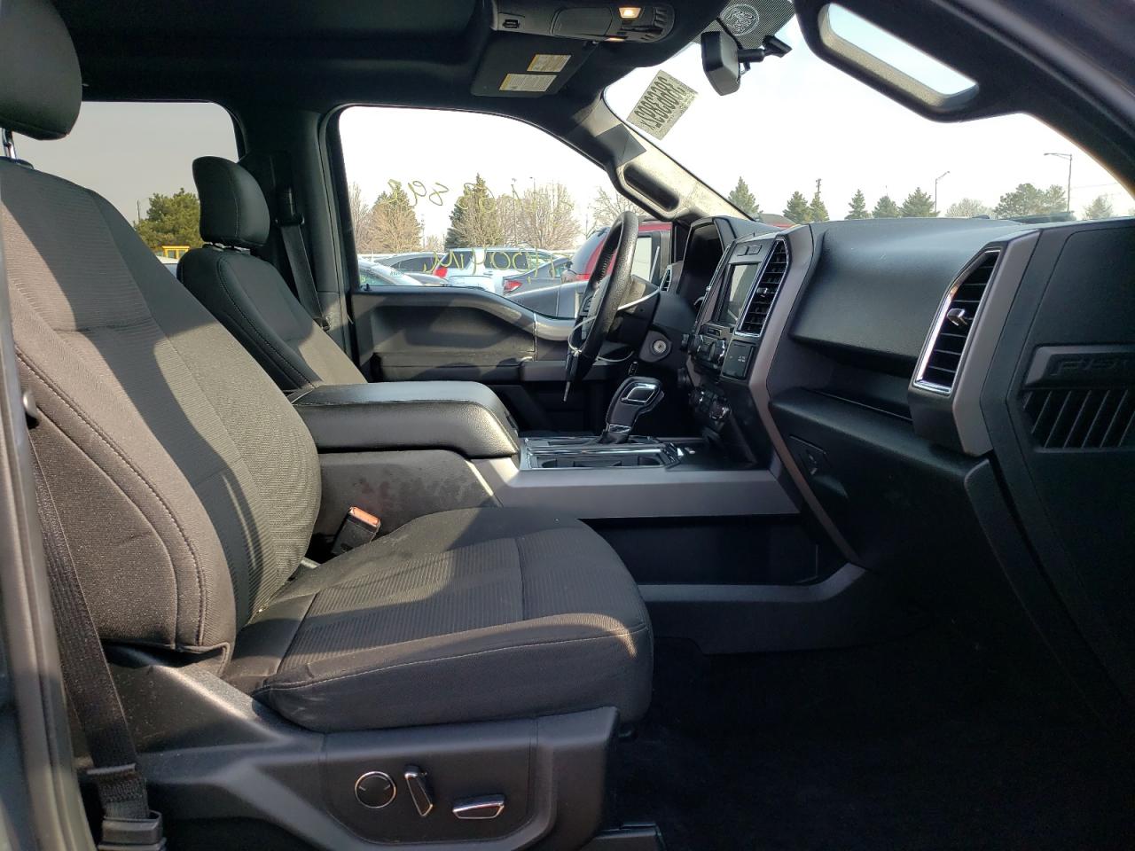 Photo 5 from auction – 2016 FORD F150 SUPER with VIN 1FTEW1EP6GFB25222