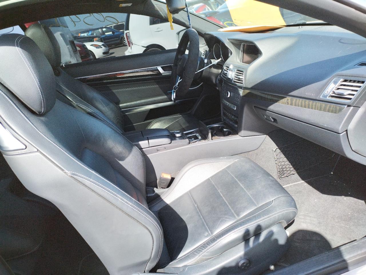 Photo 5 from auction – 2016 MERCEDES-BENZ E 400 with VIN WDDKJ6FB4GF331517