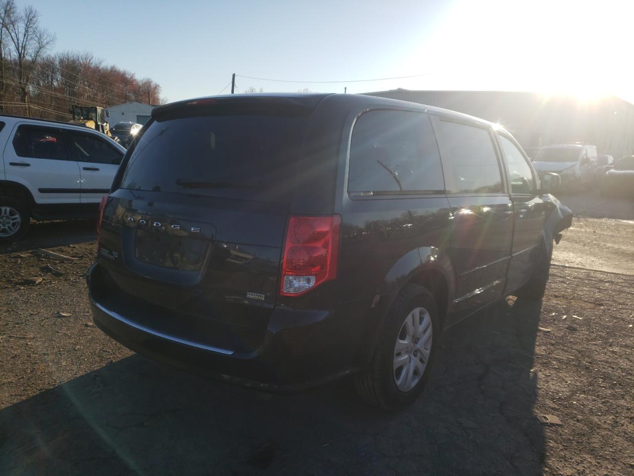 Photo 4 from auction – 2014 DODGE GRAND CARA with VIN 2C4RDGBG0ER353723