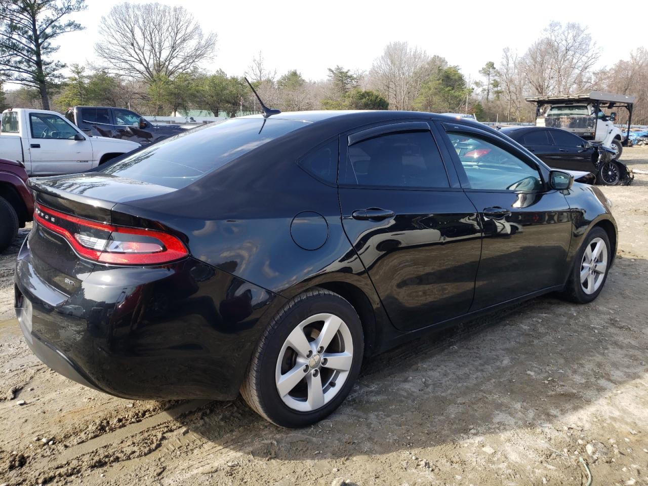 Photo 4 from auction – 2016 DODGE DART SXT with VIN 1C3CDFBB3GD563702
