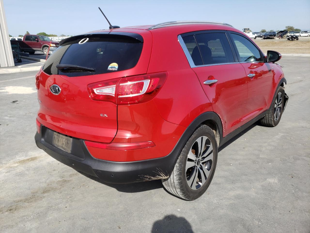 Photo 4 from auction – 2012 KIA SPORTAGE E with VIN KNDPCCA25C7173158