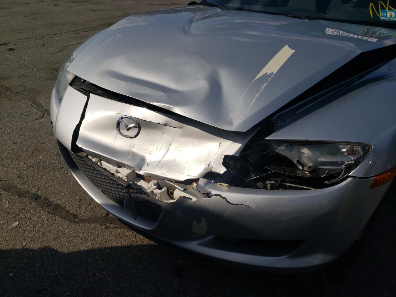Photo 9 from auction – 2006 MAZDA RX8 with VIN JM1FE173360202521