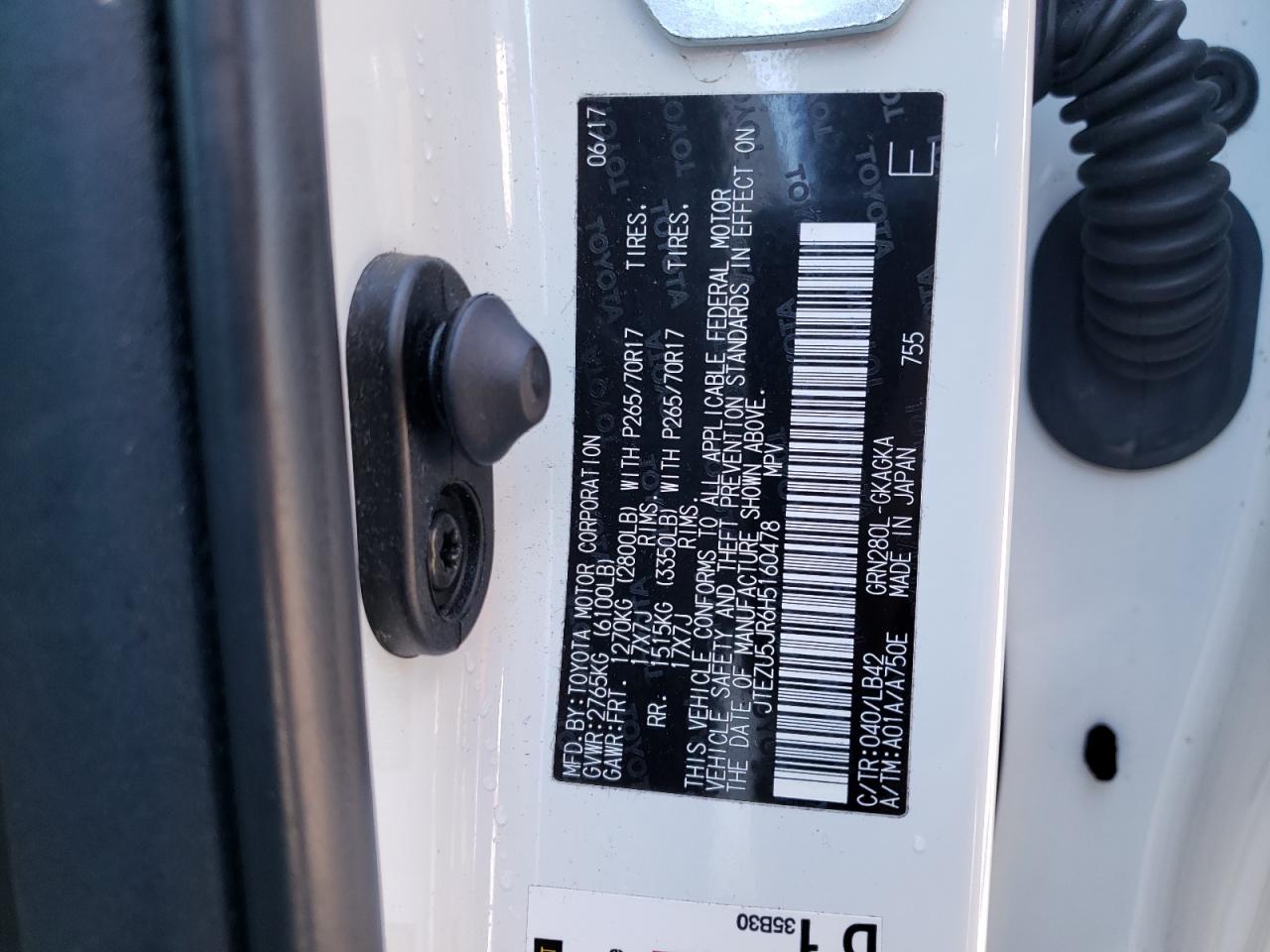 Photo 10 from auction – 2017 TOYOTA 4RUNNER SR with VIN JTEZU5JR6H5160478