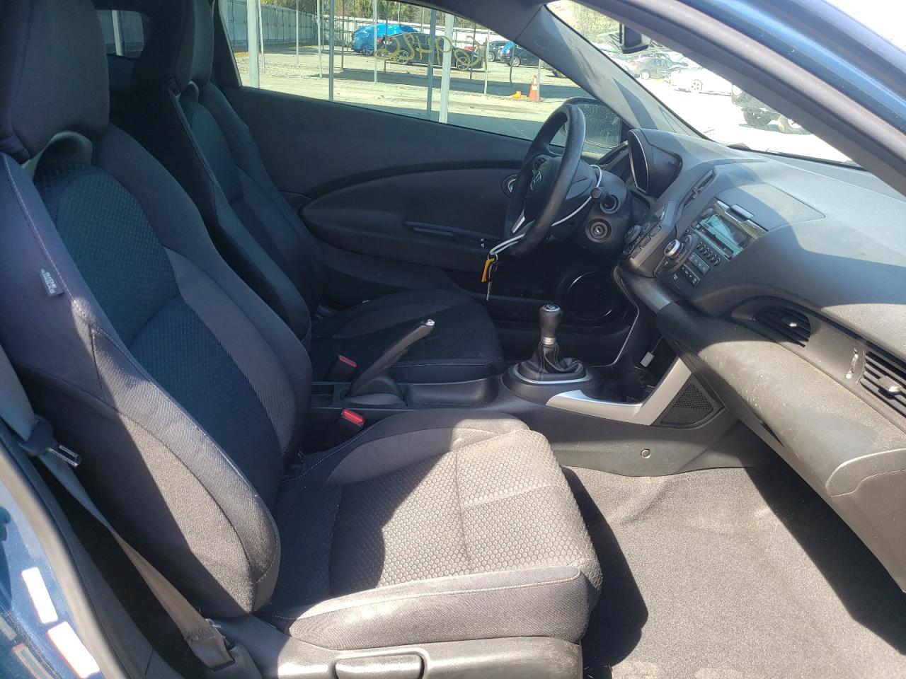 Photo 5 from auction – 2015 HONDA CR-Z with VIN JHMZF1C41FS003401