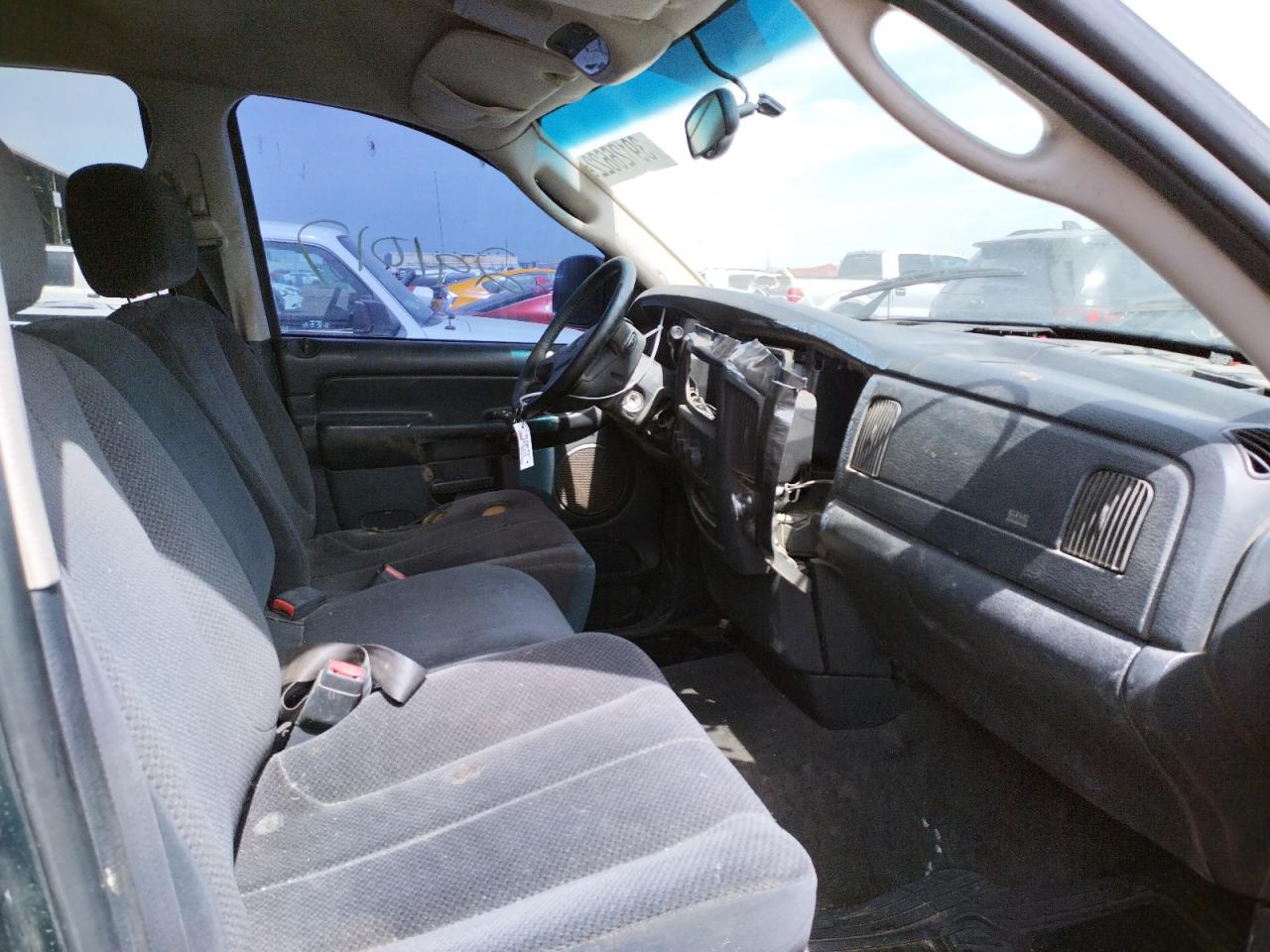 Photo 5 from auction – 2002 DODGE RAM 1500 with VIN 3D7HA18NX2G181179