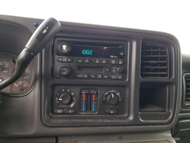 Photo 9 from auction – 2003 CHEVROLET SILVERADO with VIN 1GCHK23UX3F214535
