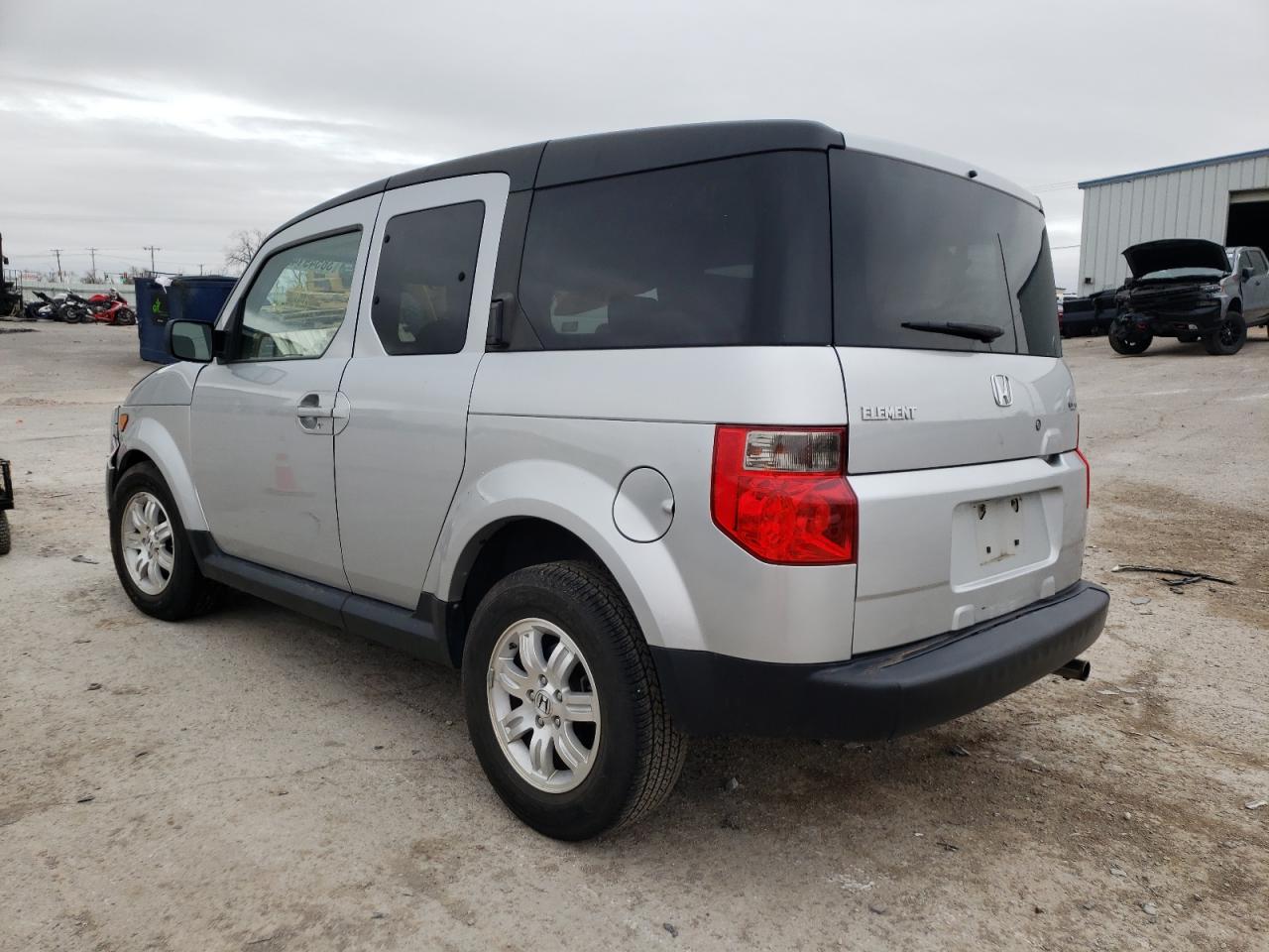 Photo 3 from auction – 2008 HONDA ELEMENT EX with VIN 5J6YH18718L013900