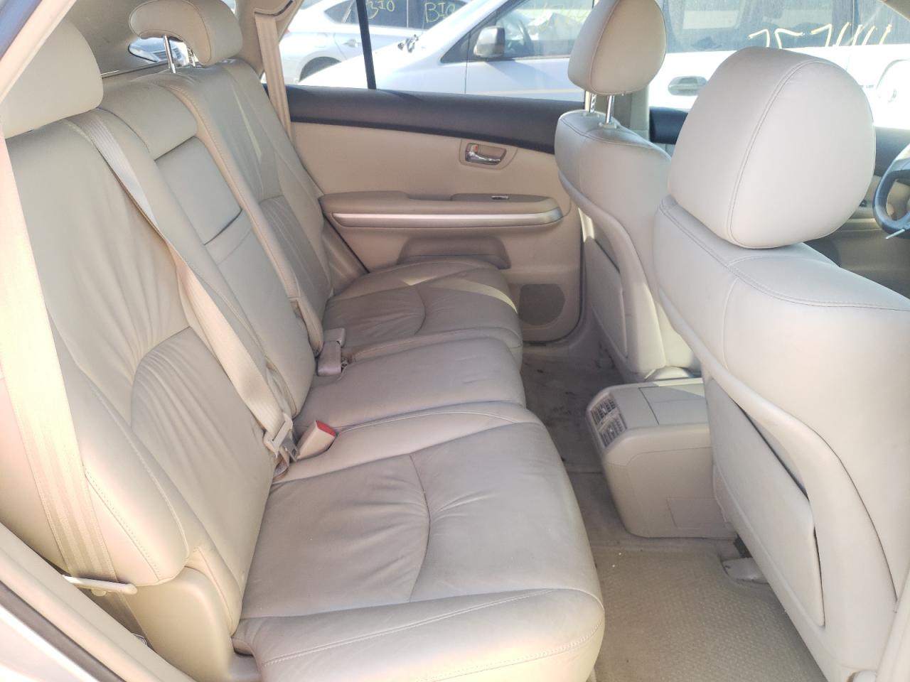 Photo 6 from auction – 2006 LEXUS RX 400 with VIN JTJHW31U660021624
