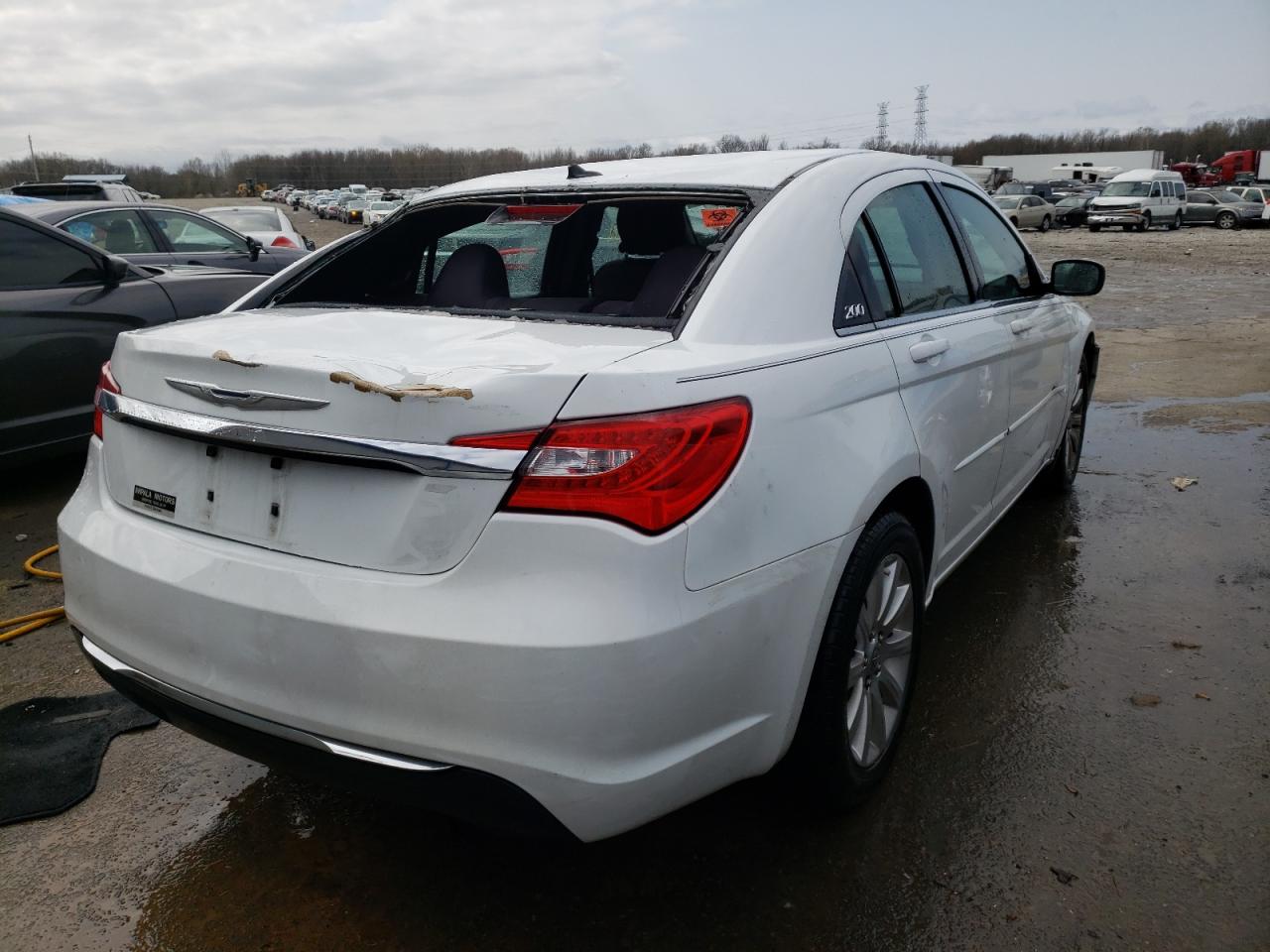 Photo 4 from auction – 2014 CHRYSLER 200 TOURIN with VIN 1C3CCBBB7EN194992