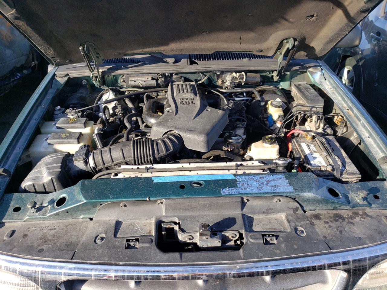 Photo 7 from auction – 2000 FORD EXPLORER E with VIN 1FMZU64E6YZA38677