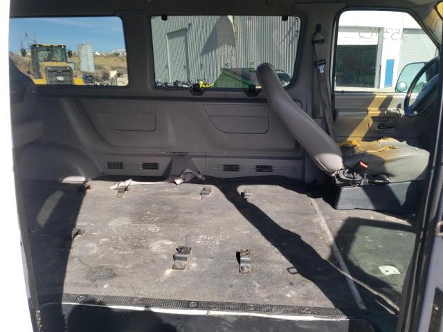 Photo 6 from auction – 2000 FORD ECONOLINE with VIN 1FBNE31L9YHA71815