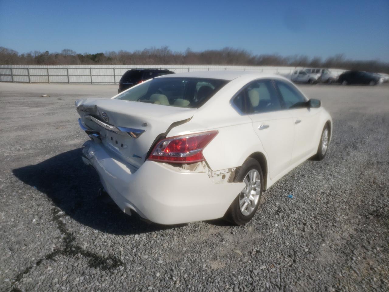 Photo 4 from auction – 2013 NISSAN ALTIMA 2.5 with VIN 1N4AL3AP0DN523218