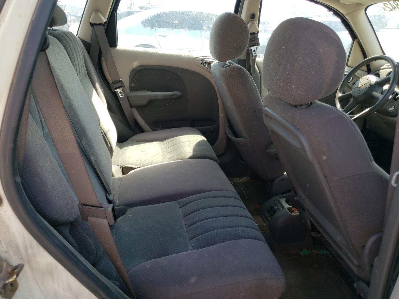 Photo 6 from auction – 2005 CHRYSLER PT CRUISER with VIN 3C4FY58BX5T583158