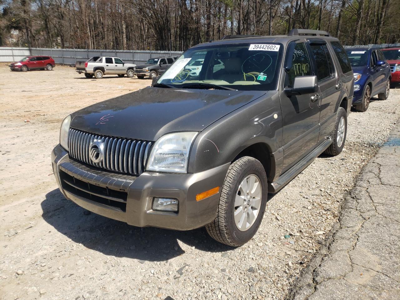 Photo 2 from auction – 2006 MERCURY MOUNTAINEE with VIN 4M2EU47E66UJ10792