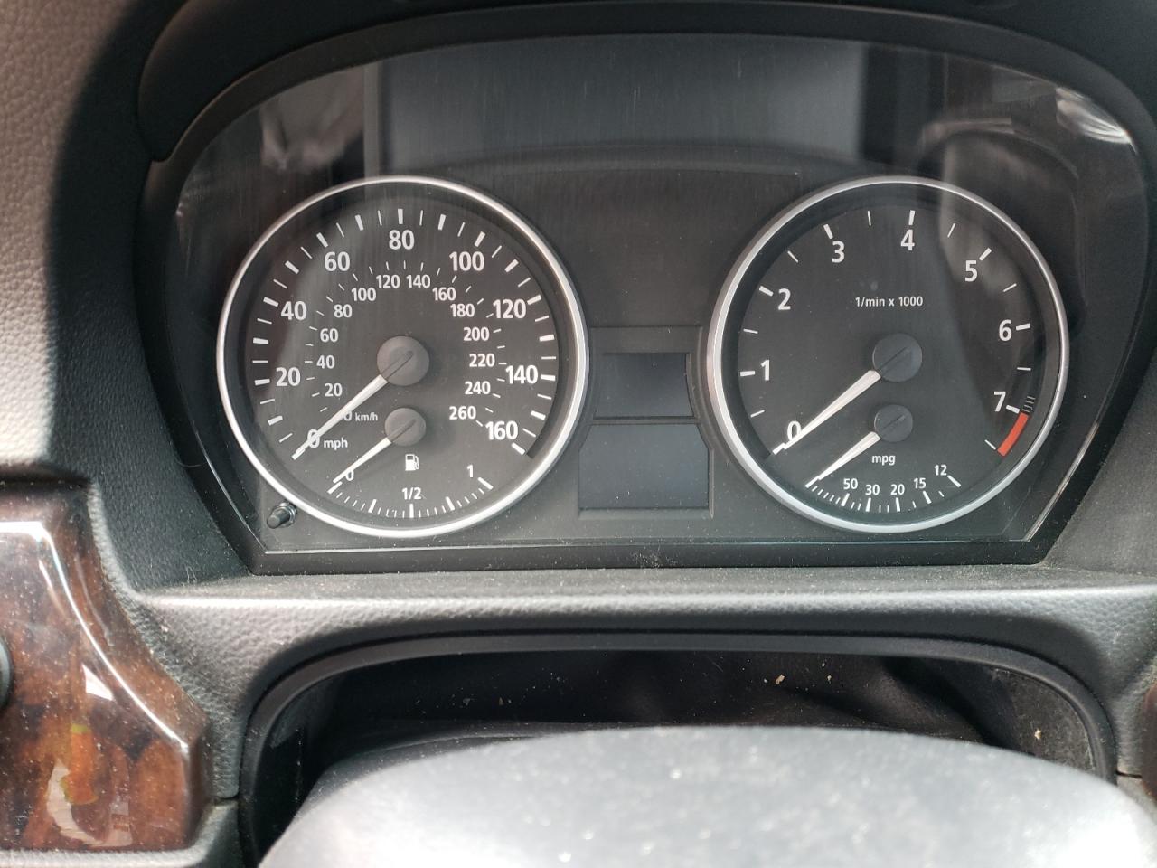 Photo 8 from auction – 2006 BMW 330 XI with VIN WBAVD33576KV62409