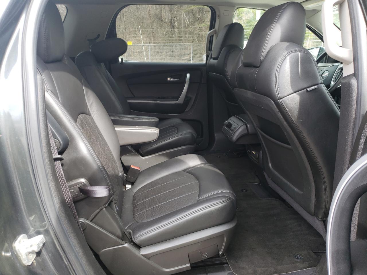 Foto 6 de la subasta – 2011 GMC ACADIA SLT con VIN 1GKKVSED1BJ272530