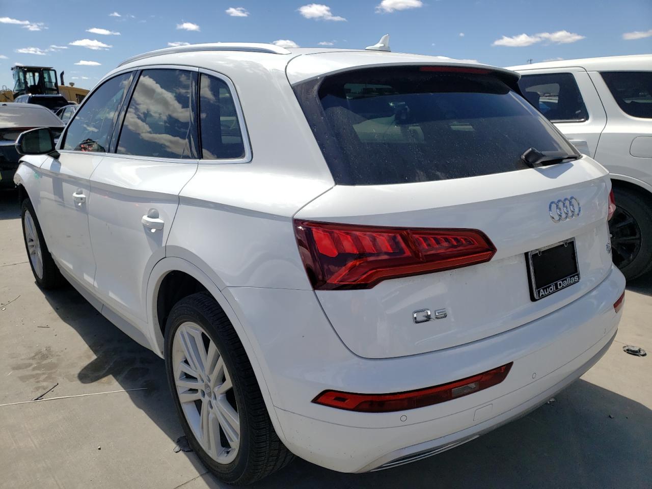 Photo 3 from auction – 2018 AUDI Q5 PREMIUM with VIN WA1BNAFY8J2128760