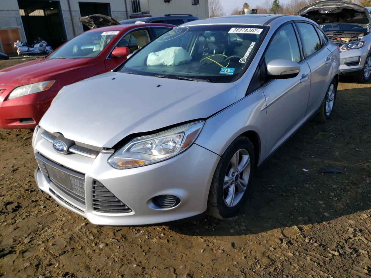 Photo 2 from auction – 2014 FORD FOCUS SE with VIN 1FADP3F26EL395398