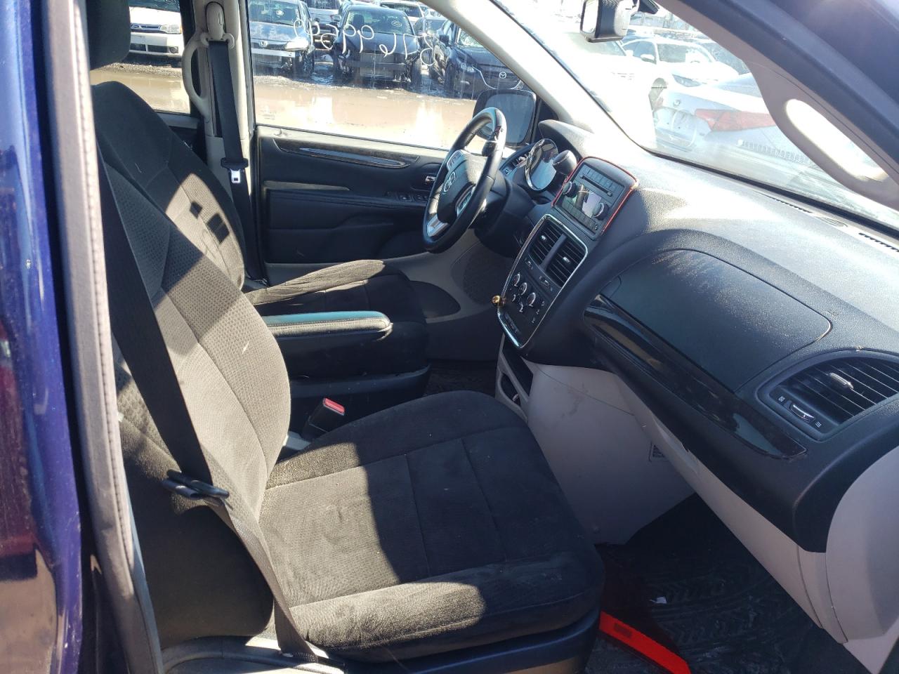 Photo 5 from auction – 2013 DODGE GRAND CARA with VIN 2C4RDGBG6DR681887