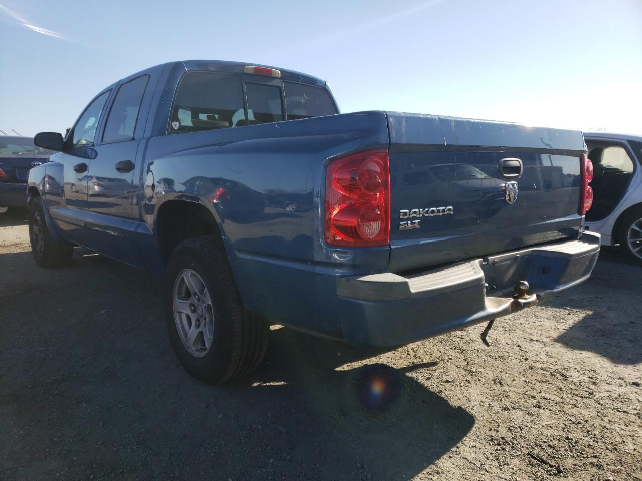 Photo 3 from auction – 2005 DODGE DAKOTA SLT with VIN 1D7HE48K35S304992