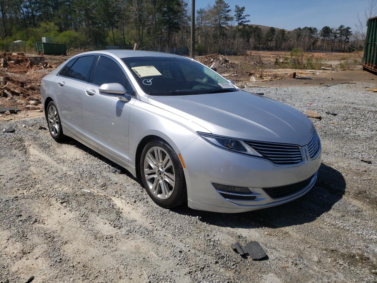 LINCOLN MKZ 2015 with VIN 3LN6L2G92FR626641 - Photo from auction