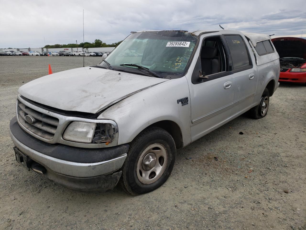 Photo 2 from auction – 2002 FORD F150 SUPER with VIN 1FTRW07632KC67916